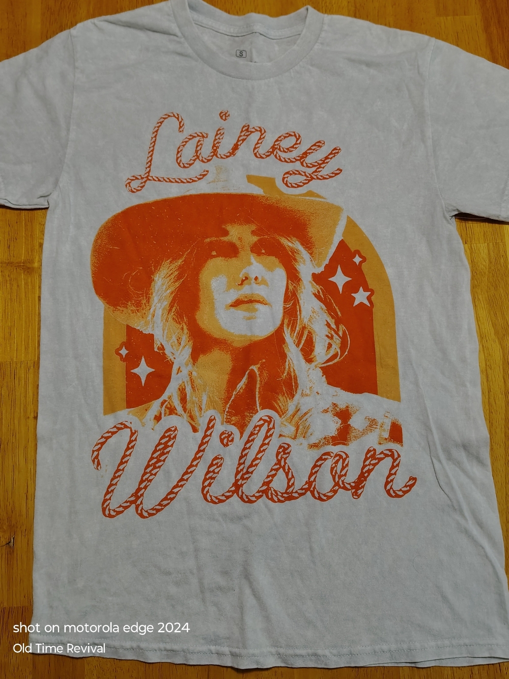 Lainey Wilson Men's Small Ash White With Orange Graphic T Shirt Ripple Junction